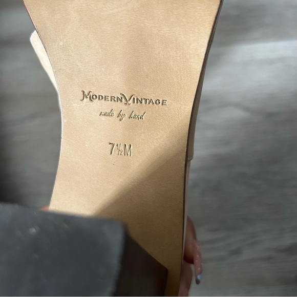 Modern Vintage Tan Suede Sandal Heels Block Chunky Heels​​ - Picture 5 of 9